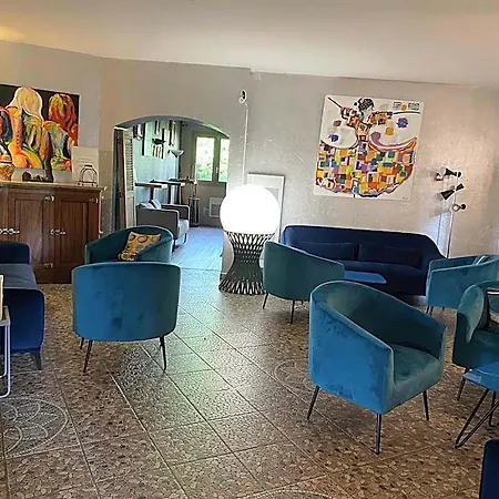 La Roseliere