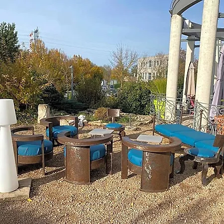 La Roseliere Hotel
